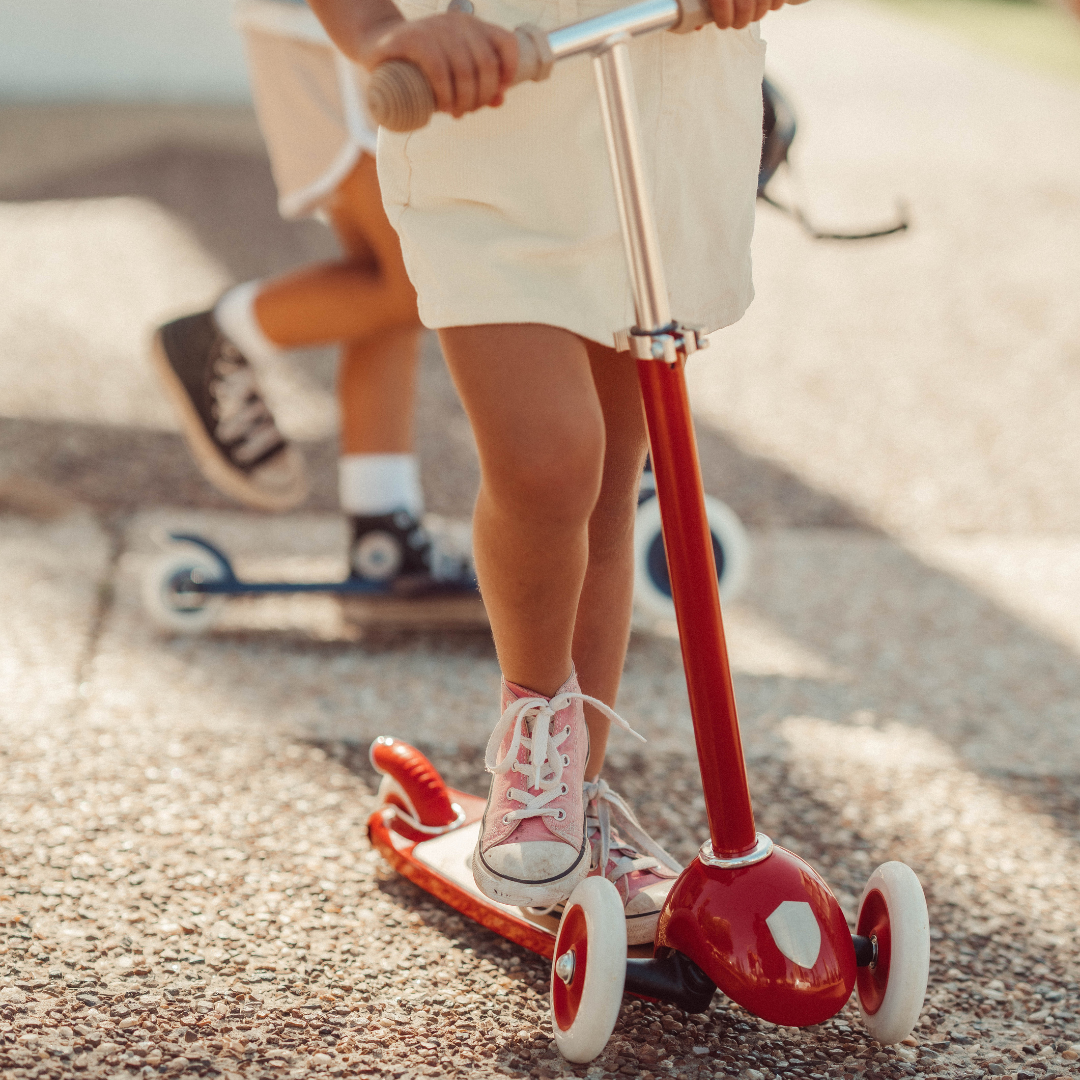 Banwood Scooter - Red - Little Reef and Friends