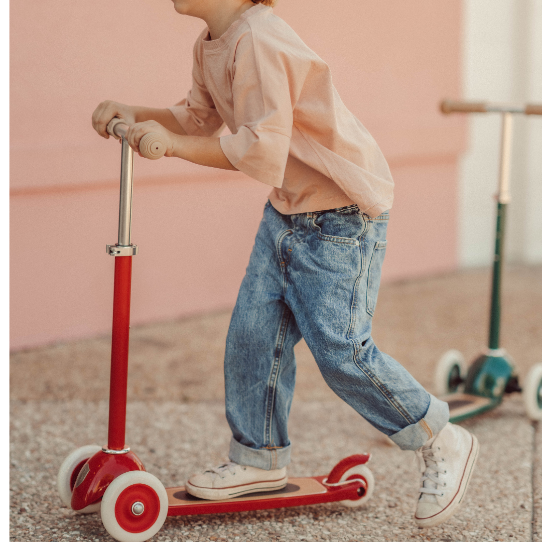 Banwood Scooter - Red - Little Reef and Friends