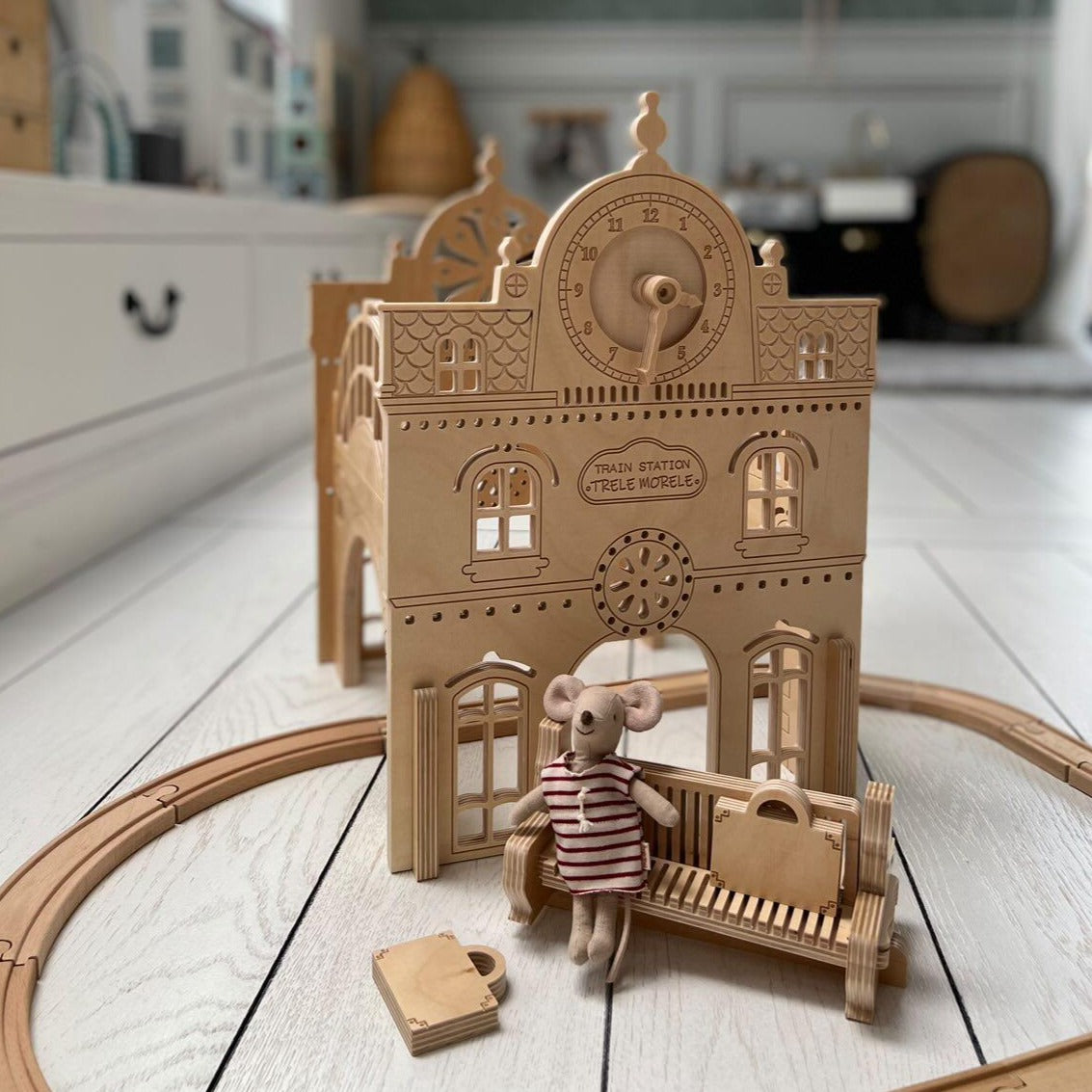 Trele Morele Design Train Station - Little Reef and Friends