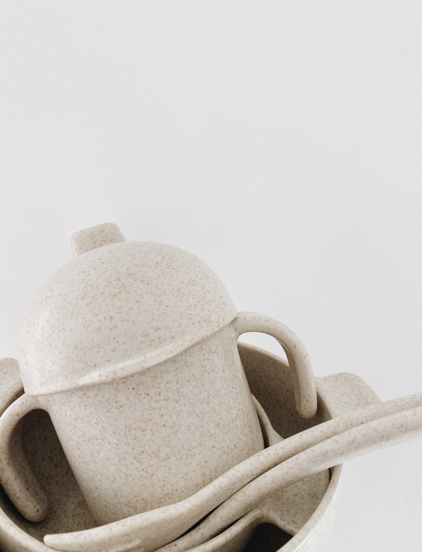 Wheat Straw Dinnerware Set - Oat - Little Reef and Friends