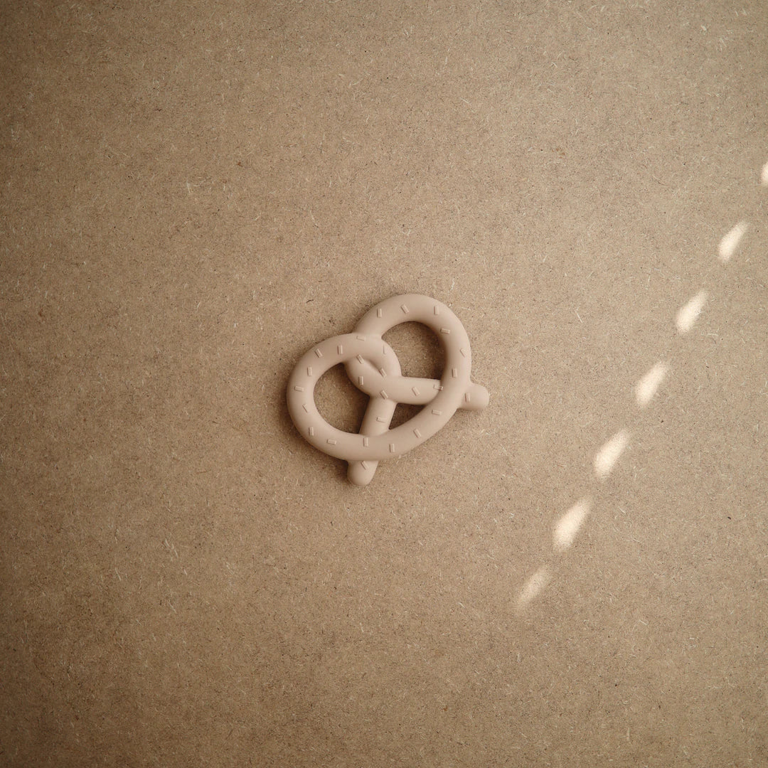 Pretzel Teether - Natural - Little Reef and Friends