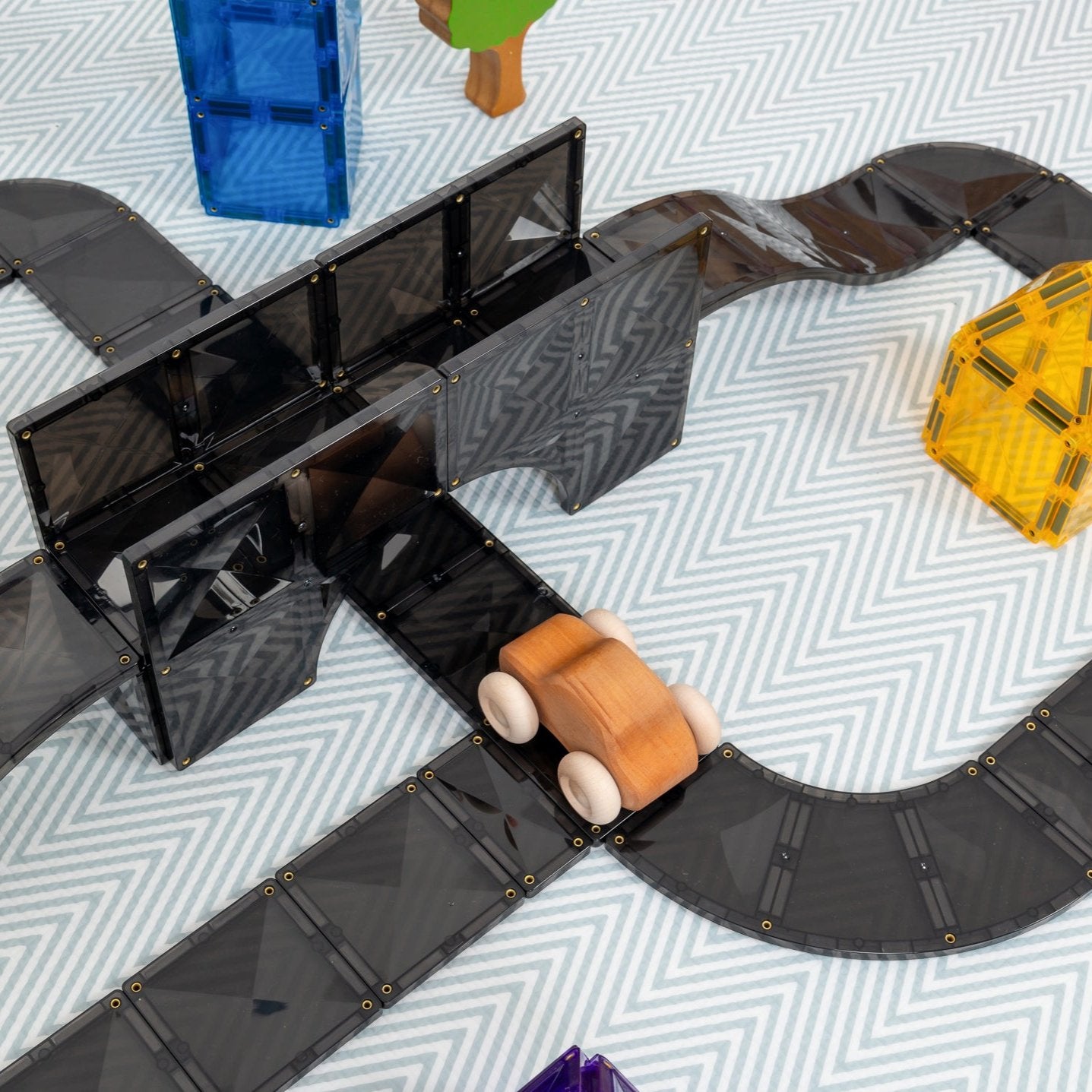 Connetix 48 Piece Creative Roads Pack - Little Reef and Friends