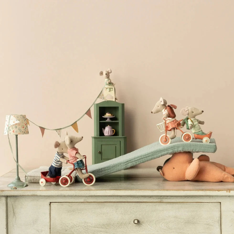 Abri à Tricycle | Mouse - Red - Little Reef and Friends