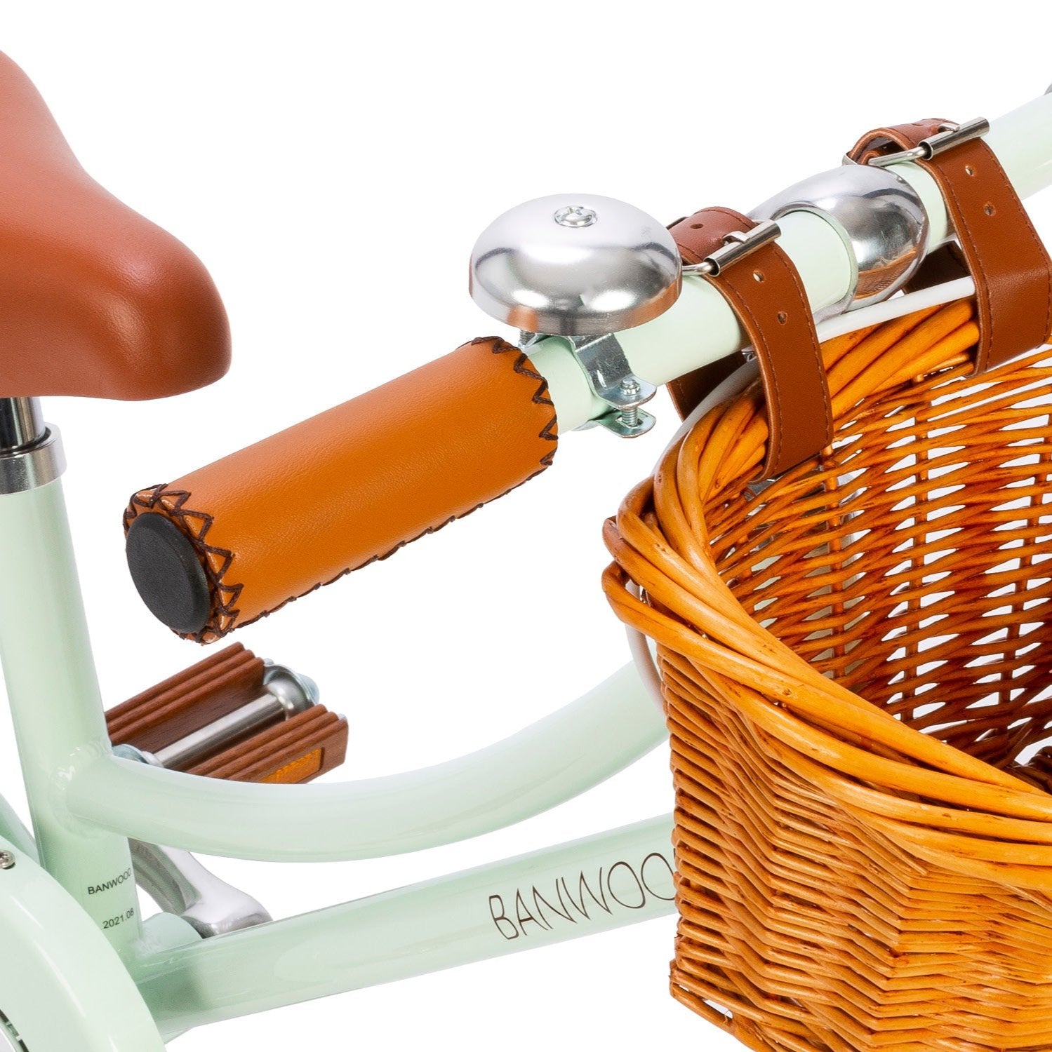 Banwood Classic Bicycle - Mint - Little Reef and Friends