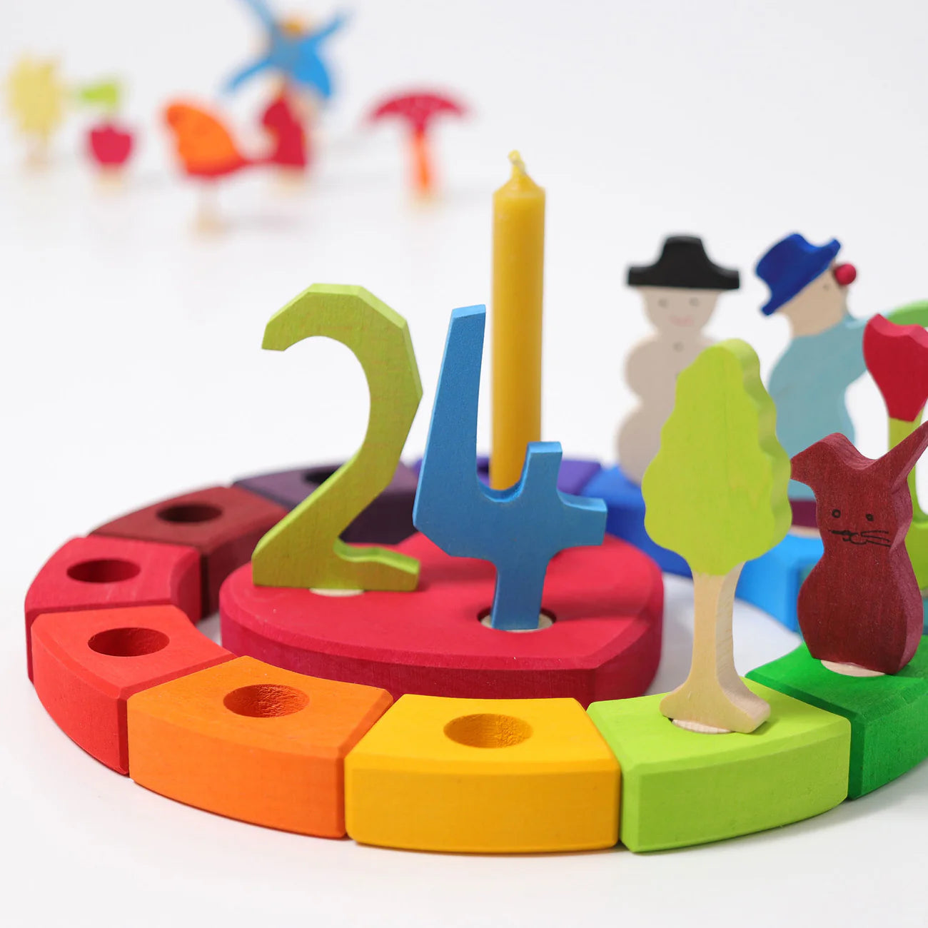 Grimm's Celebration Ring - 12 Holes | Rainbow - Little Reef and Friends