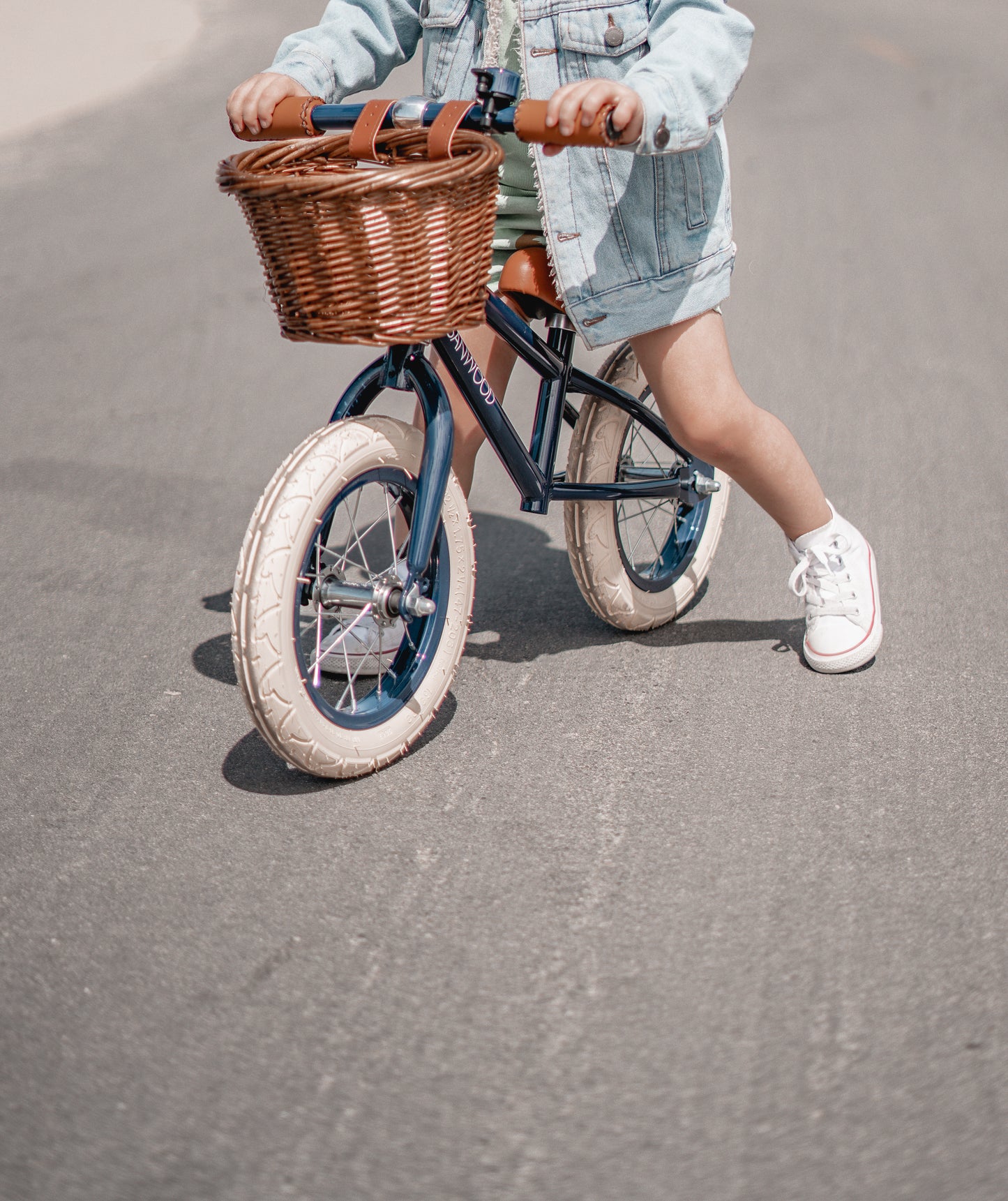Banwood Vintage Balance Bike - Navy Blue - Little Reef and Friends