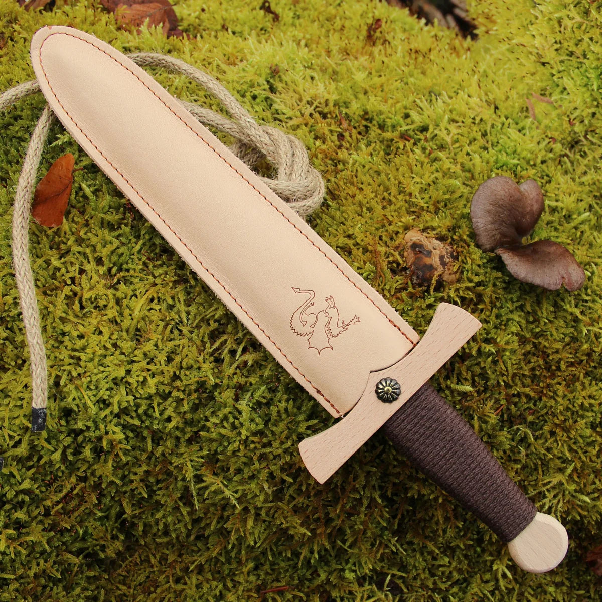Barrow Dagger VAH Dagger with Sheath - Dragon – Little Reef and Friends