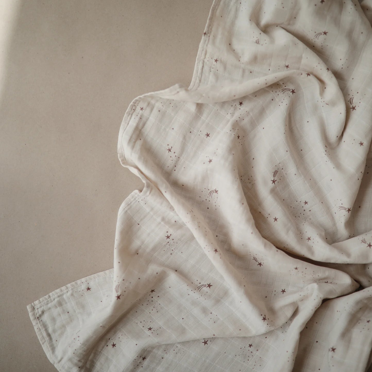 Mushie Organic Muslin Swaddle - Falling Stars - Little Reef and Friends