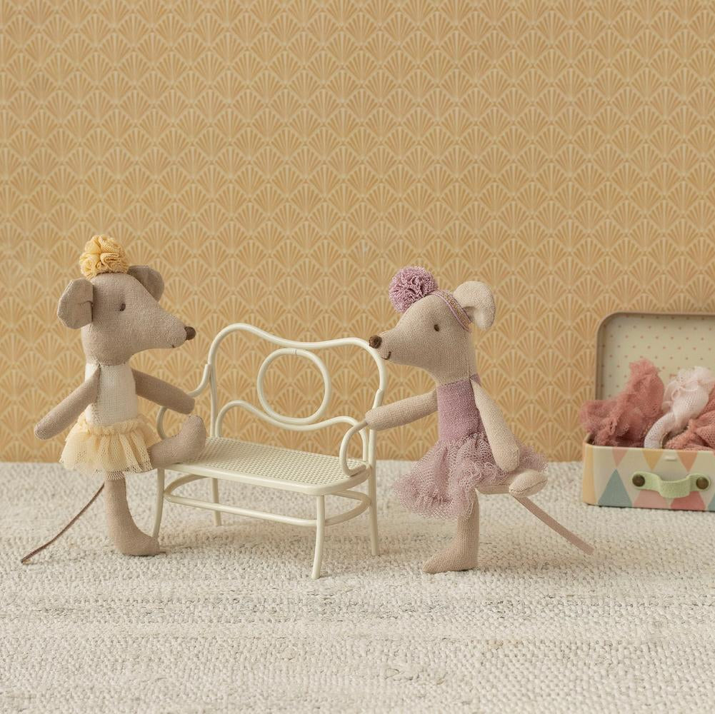 Maileg Little Sister Ballerina Mouse - Off White