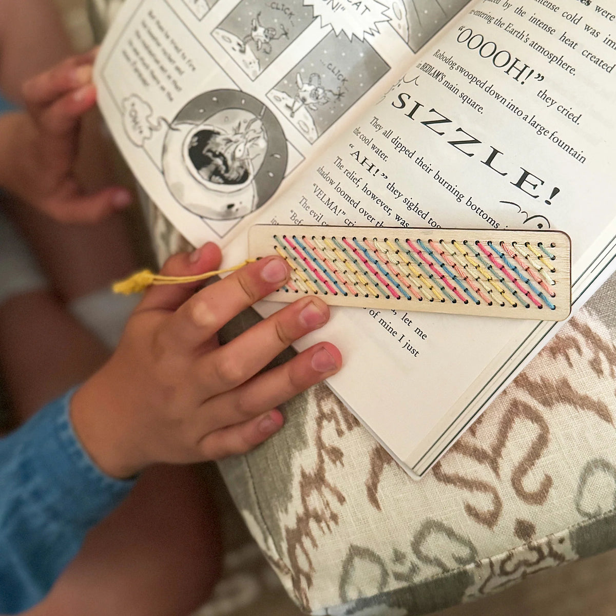 Cotton Twist Make Your Own - Stitched Tassel Bookmark