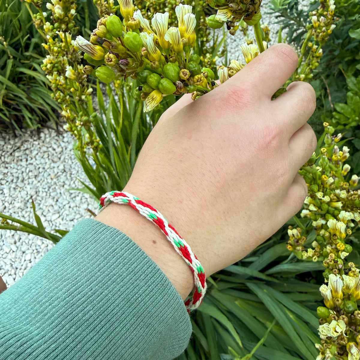 Cotton Twist Make Your Own - Strawberry Kumihimo Bracelet