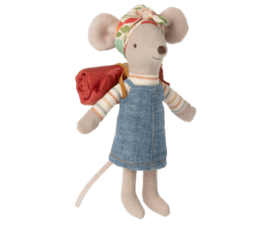 Big Sister Mouse - Hiker - Little Reef and Friends