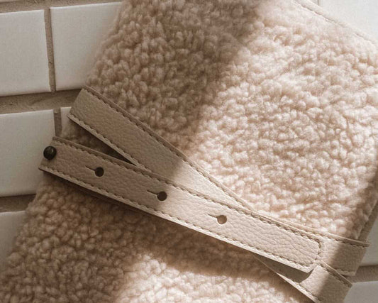Fur Nappy Wallet - Blanc - Little Reef and Friends