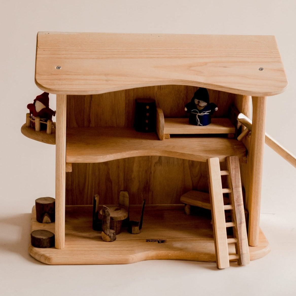 Cottage Doll House - Little Reef and Friends