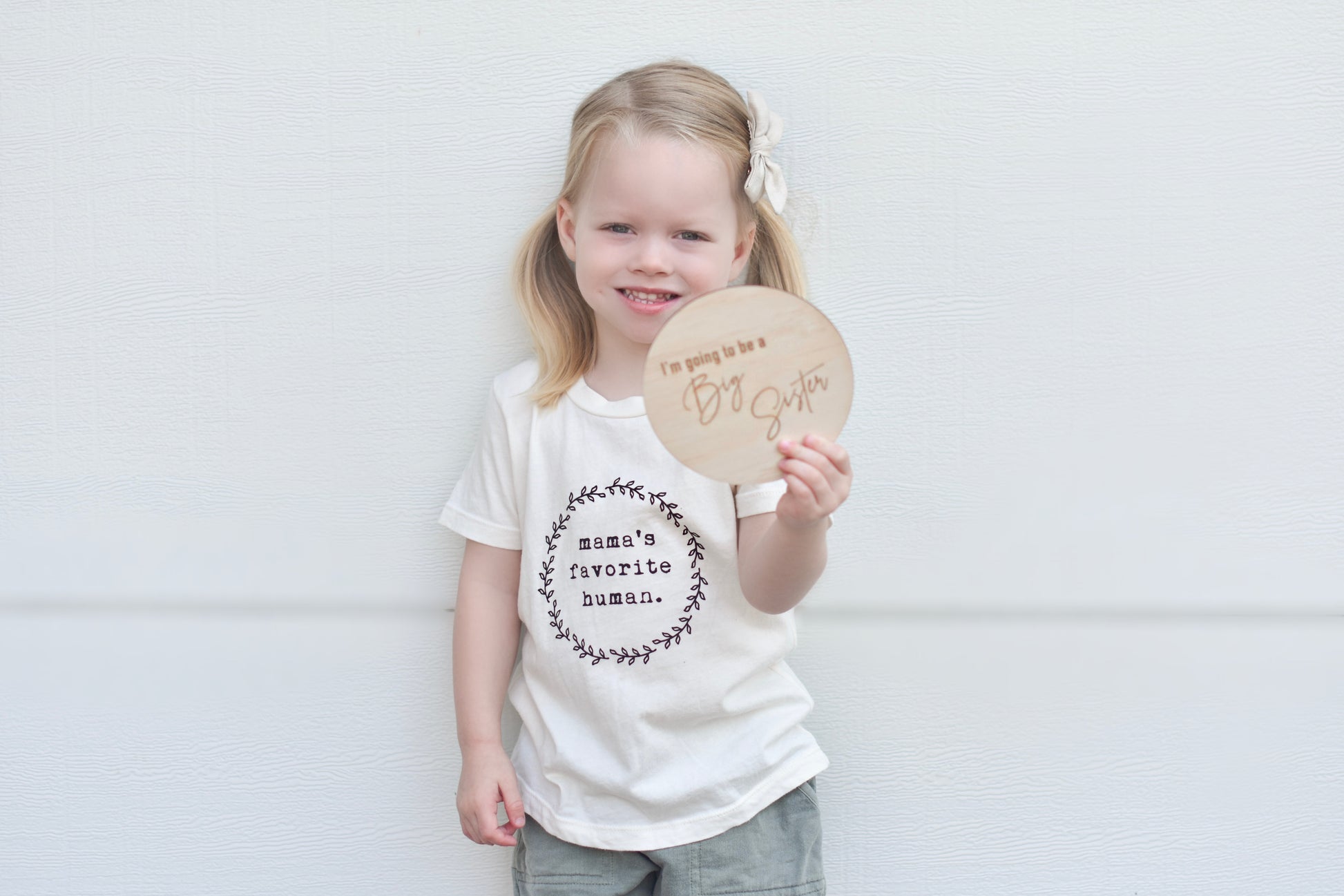 Wooden Big Sister Announcement Disc - Little Reef and Friends