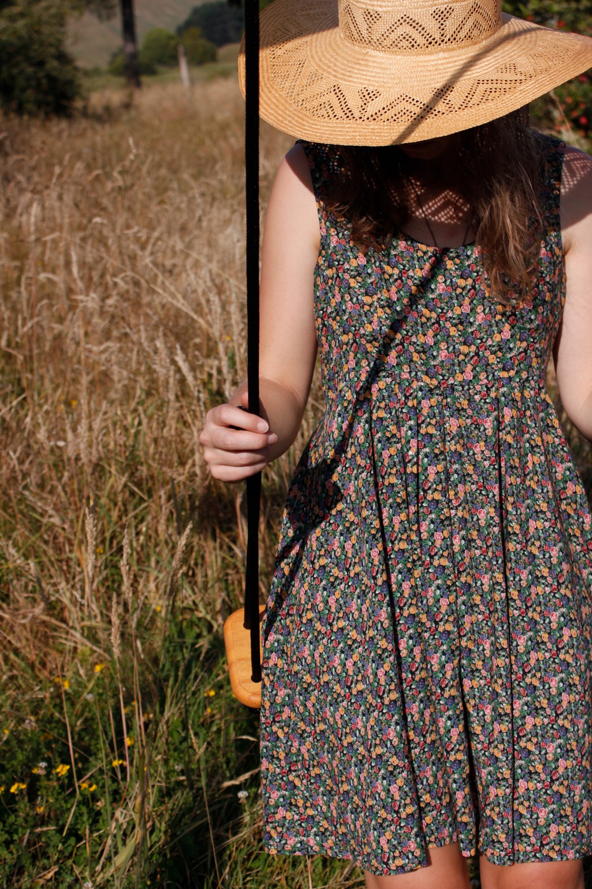 Traditional Wooden Swing - Black - Little Reef and Friends
