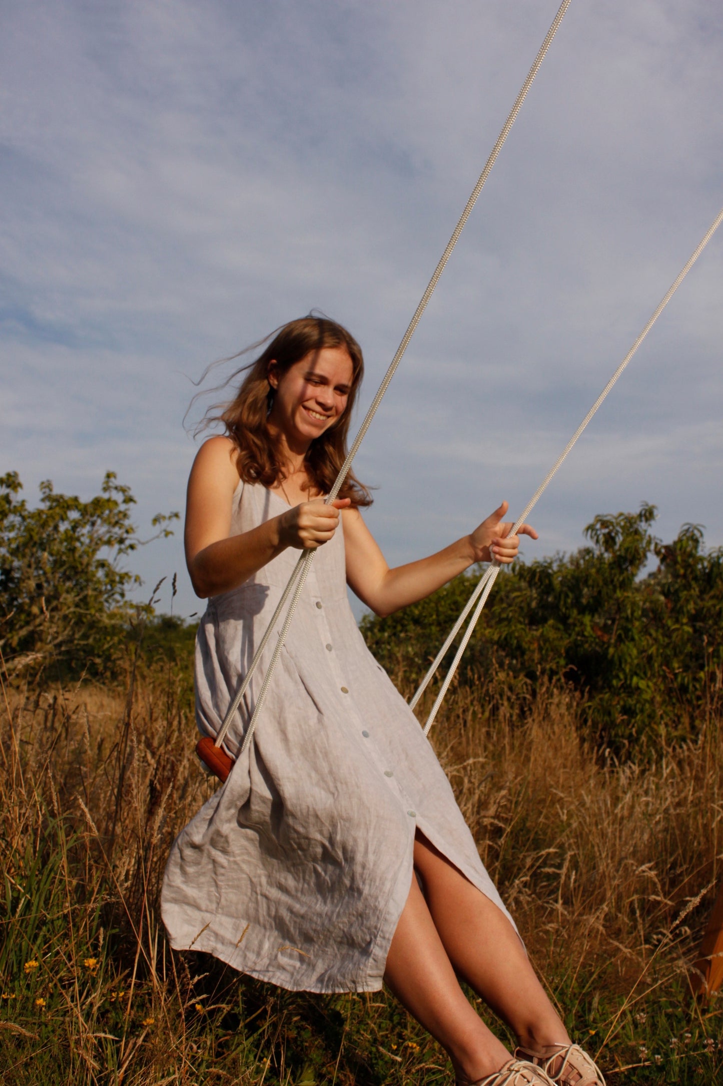 Traditional Wooden Swing - White - Little Reef and Friends