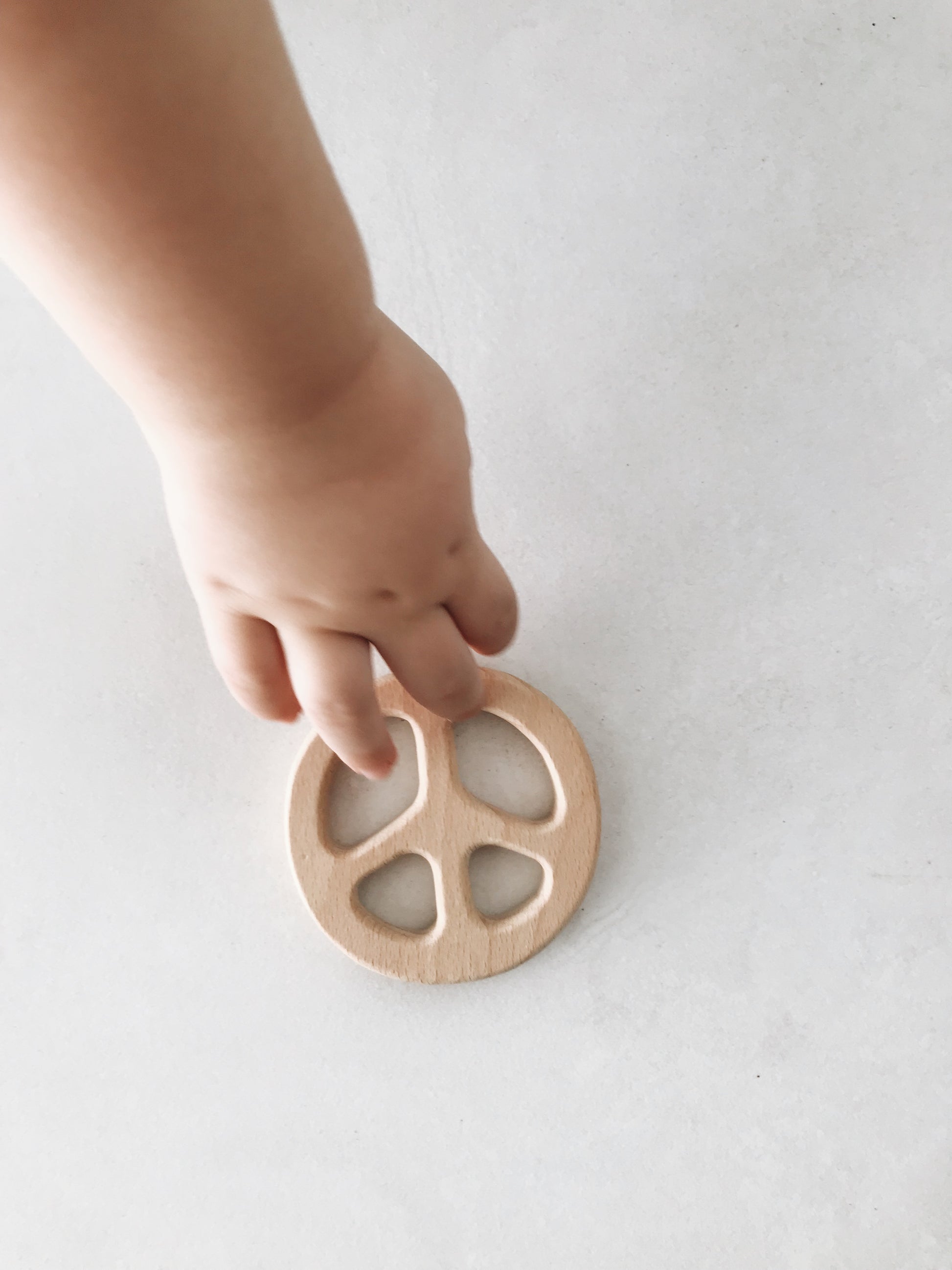 Wooden Peace Teether - Little Reef and Friends