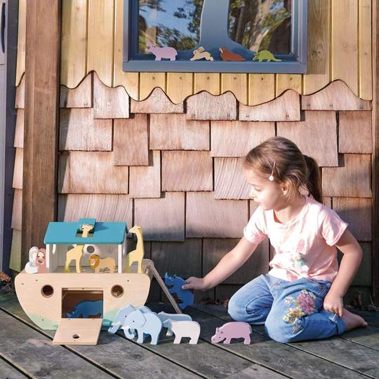 Noah's Wooden Ark - Little Reef and Friends