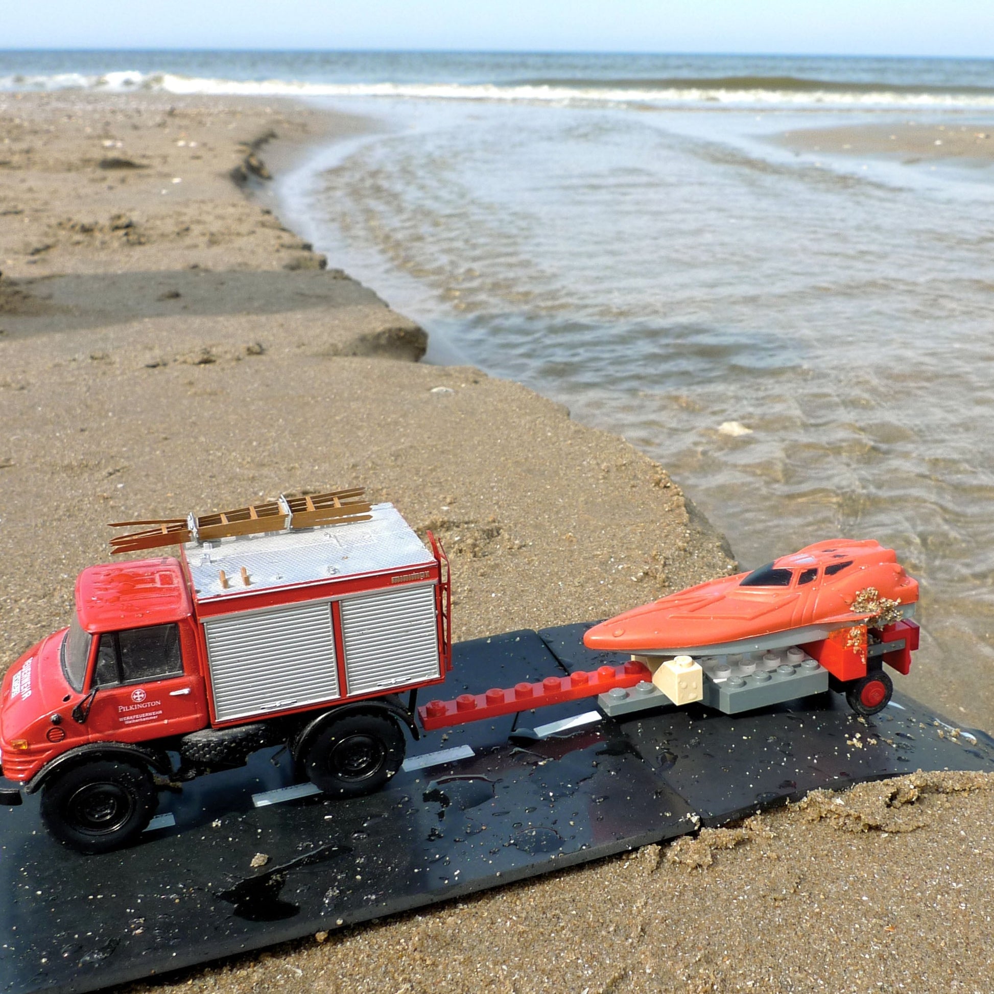 waytoplay King of the Road - 40 Pieces - Little Reef and Friends